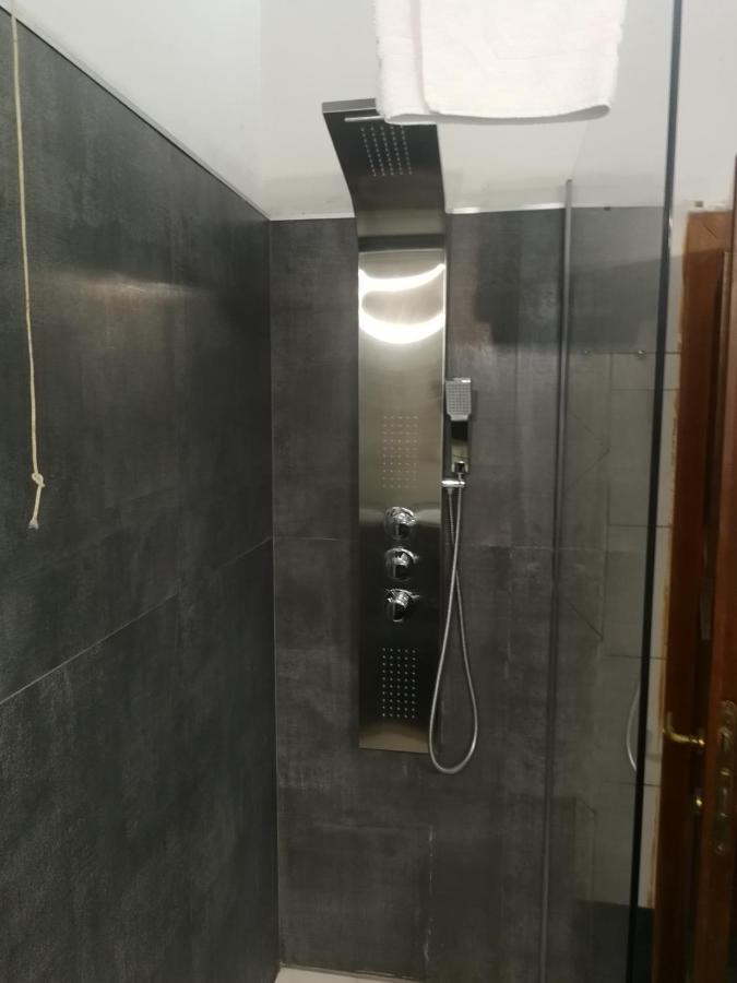 Hotel Magenta Luxury Fico Roma Exterior foto